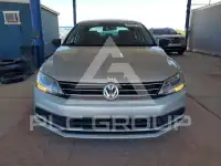 2016 Volkswagen Jetta photo