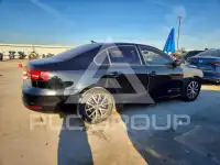 2016 Volkswagen Jetta фото