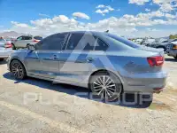 2016 Volkswagen Jetta photo