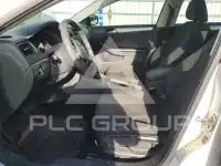 2016 Volkswagen Jetta фото