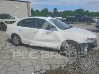 2016 Volkswagen Jetta photo