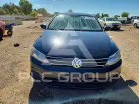 2016 Volkswagen Jetta фото