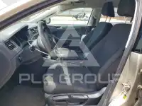 2016 Volkswagen Jetta фото