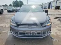 2016 Volkswagen Jetta фото