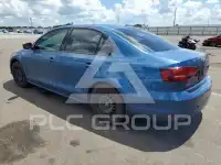 2016 Volkswagen Jetta photo