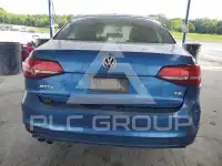2016 Volkswagen Jetta photo