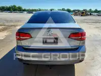 2016 Volkswagen Jetta photo