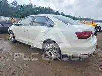 2016 Volkswagen Jetta photo