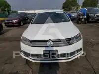 2016 Volkswagen Jetta фото