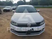 2016 Volkswagen Jetta фото
