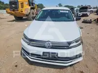 2016 Volkswagen Jetta фото