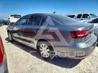 2016 Volkswagen Jetta photo