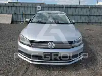 2016 Volkswagen Jetta photo
