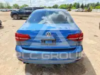 2016 Volkswagen Jetta фото