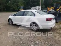 2016 Volkswagen Jetta фото