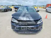 2016 Volkswagen Jetta фото
