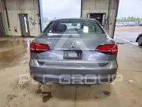 2016 Volkswagen Jetta photo