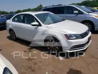 2016 Volkswagen Jetta фото