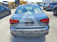 2016 Volkswagen Jetta фото