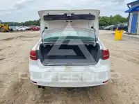 2016 Volkswagen Jetta photo