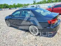 2016 Volkswagen Jetta фото
