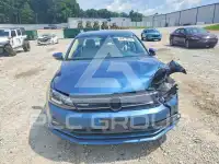 2016 Volkswagen Jetta photo