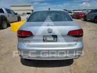2016 Volkswagen Jetta фото