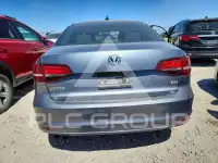 2016 Volkswagen Jetta photo