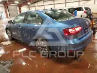 2016 Volkswagen Jetta фото