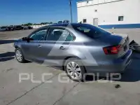 2016 Volkswagen Jetta фото