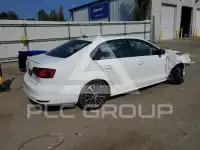 2016 Volkswagen Jetta photo
