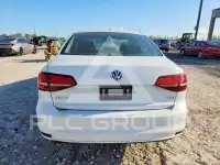 2016 Volkswagen Jetta фото