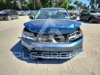 2016 Volkswagen Jetta фото