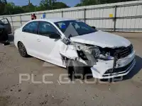 2016 Volkswagen Jetta photo