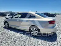 2016 Volkswagen Jetta photo