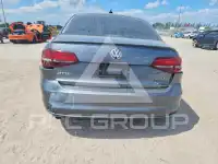 2016 Volkswagen Jetta фото