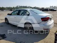 2016 Volkswagen Jetta photo
