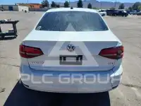 2016 Volkswagen Jetta фото