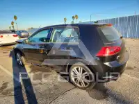 2016 Volkswagen GOLF фото