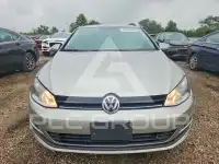 2016 Volkswagen GOLF photo