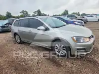 2016 Volkswagen GOLF photo