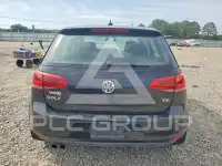 2016 Volkswagen GOLF photo