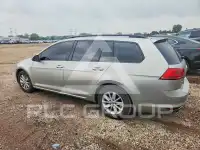 2016 Volkswagen GOLF photo