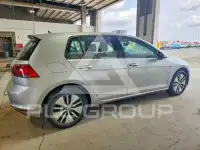 2016 Volkswagen GOLF фото