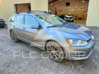 2016 Volkswagen GOLF photo