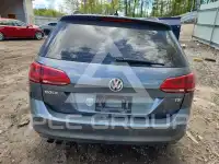 2016 Volkswagen GOLF фото