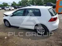 2016 Volkswagen GOLF photo