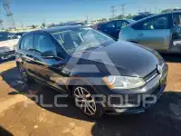 2016 Volkswagen GOLF photo