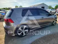 2016 Volkswagen GOLF фото