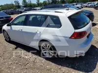 2016 Volkswagen GOLF photo